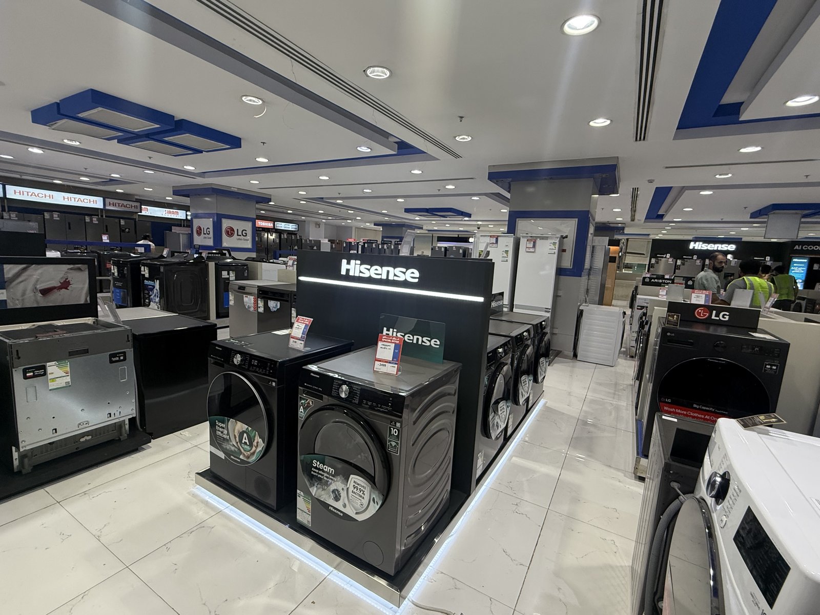Hisense_Showroom